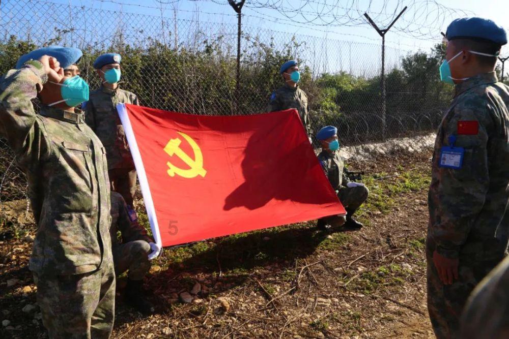 张雨绮发文支持鹿晗公开恋情是怎么回事？游戏画面