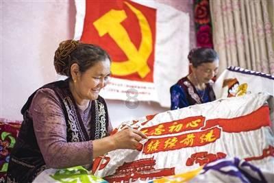 杜月笙发妻沈月英:不甘寂寞与表哥偷情,事情败露大骂丈夫薄情